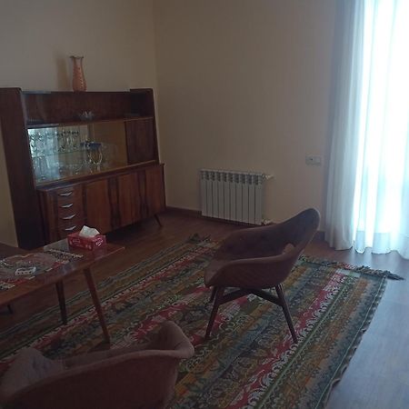 Spacious One Bedroom Apartment In The City Centre Ереван Экстерьер фото