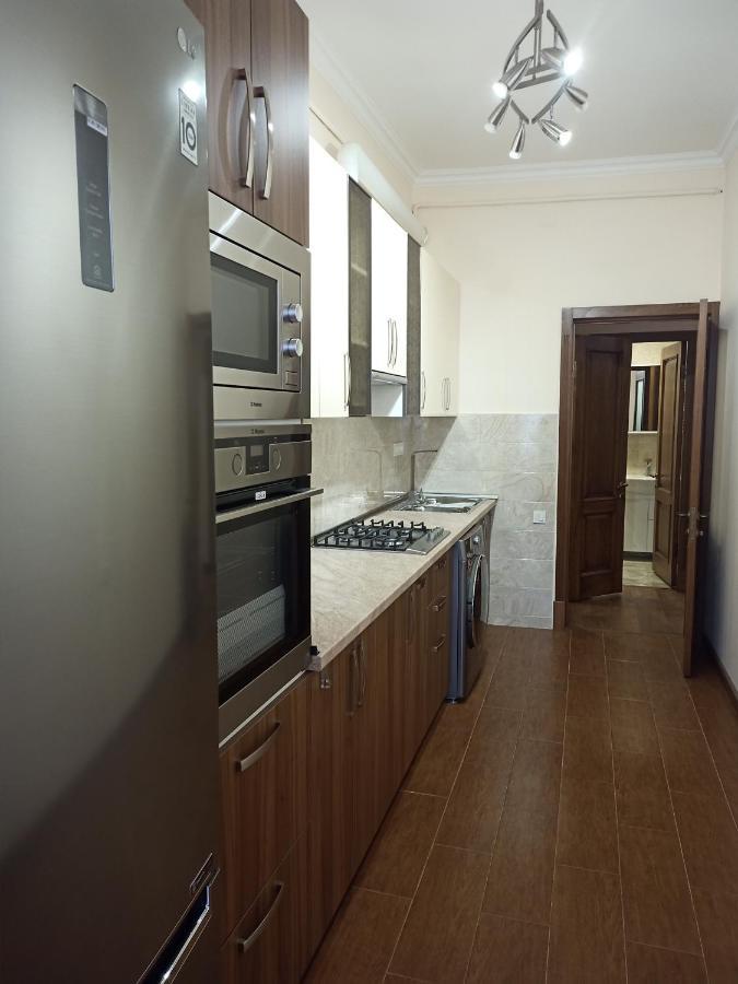 Spacious One Bedroom Apartment In The City Centre Ереван Экстерьер фото